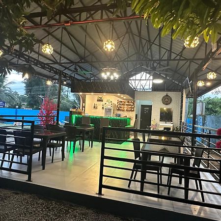 Blue Summer Suites & Restaurant Bingag ภายนอก รูปภาพ