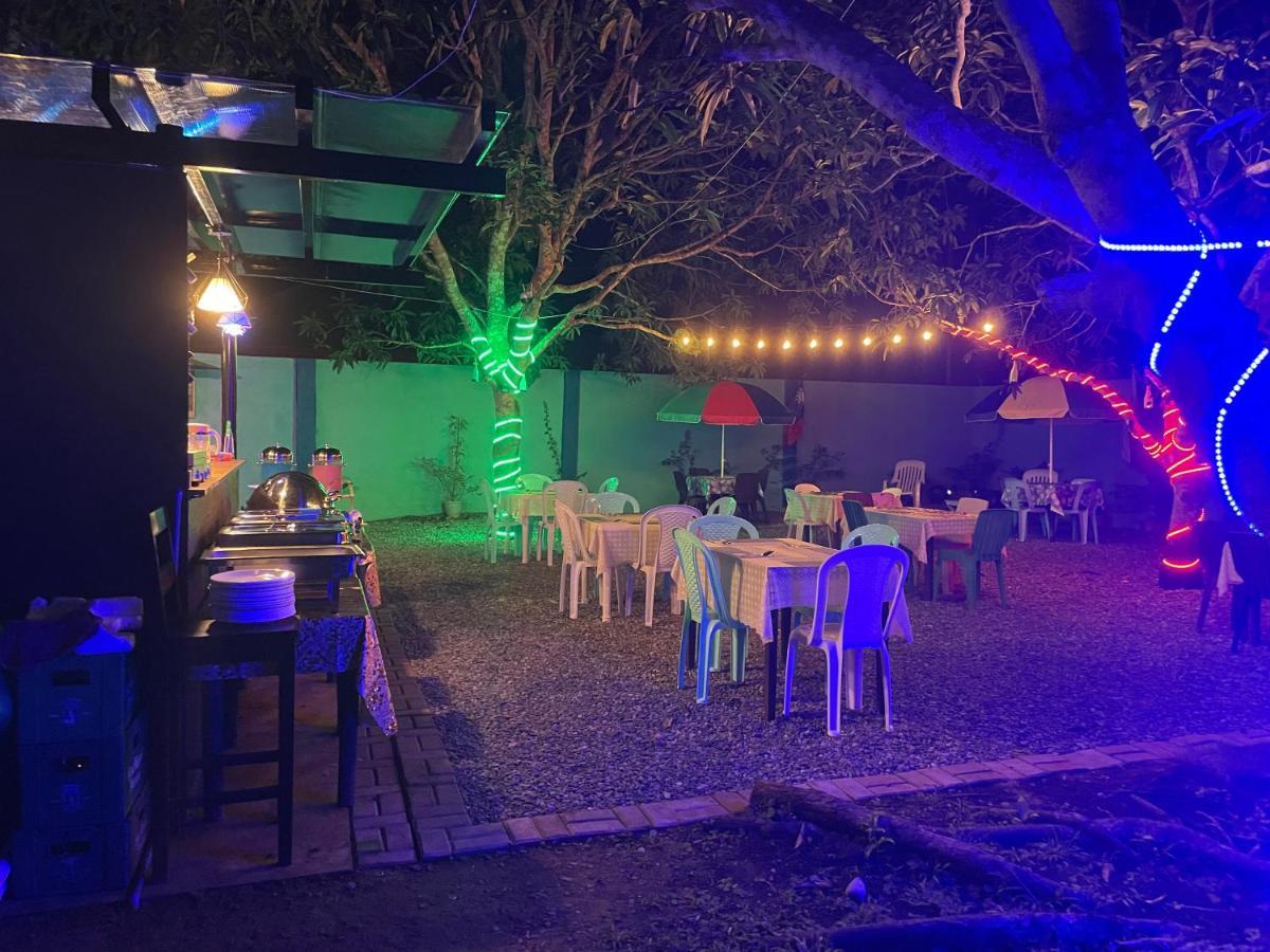 Blue Summer Suites & Restaurant Bingag ภายนอก รูปภาพ